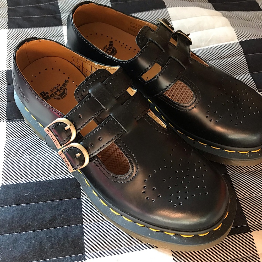 Doc Marten 8065 Smooth Leather Maryjanes